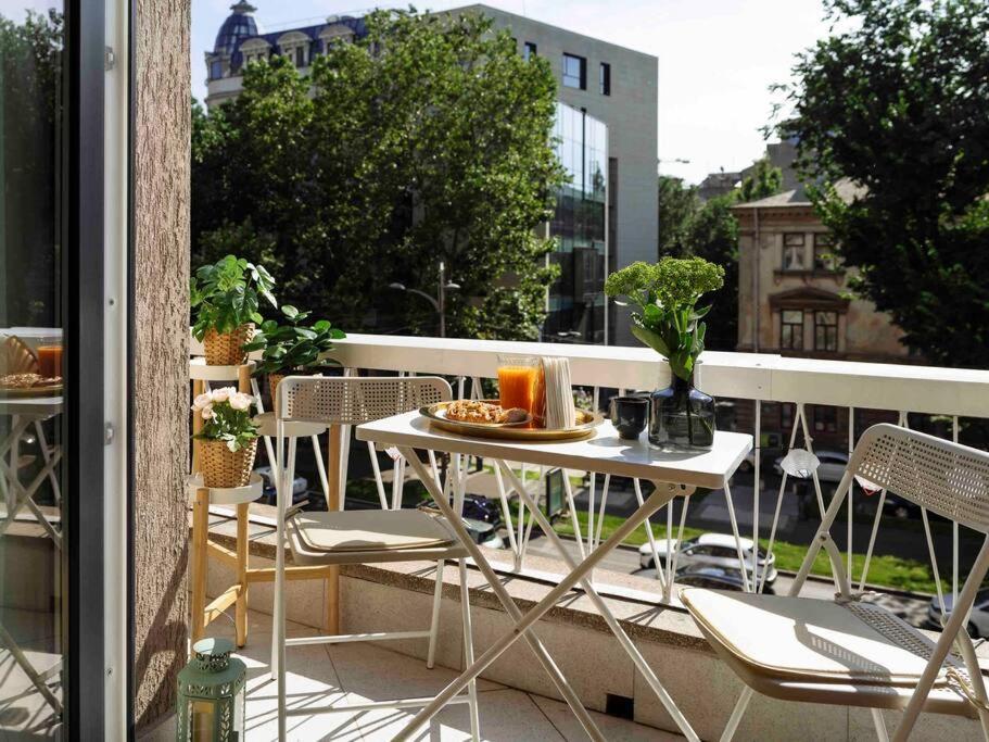 Bright 2Br Apartment - Top Location - City Balcony Bucureşti Exterior foto